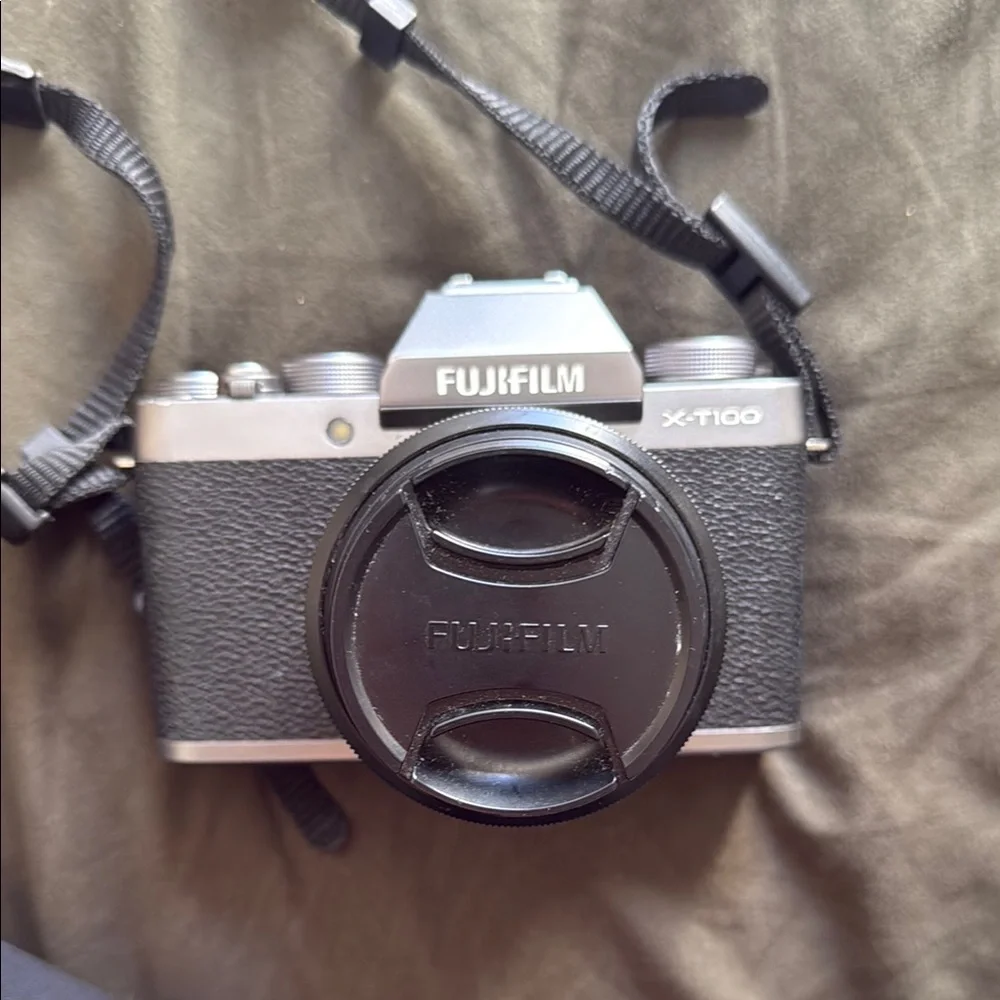Fujifilm X-T100 Black Camera